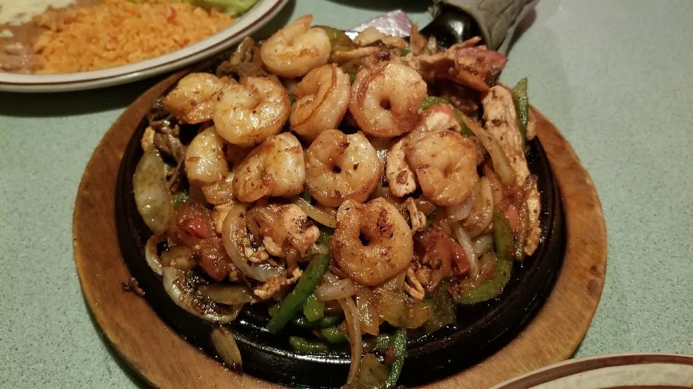Tampiqueño Steak and Shrimp Combo